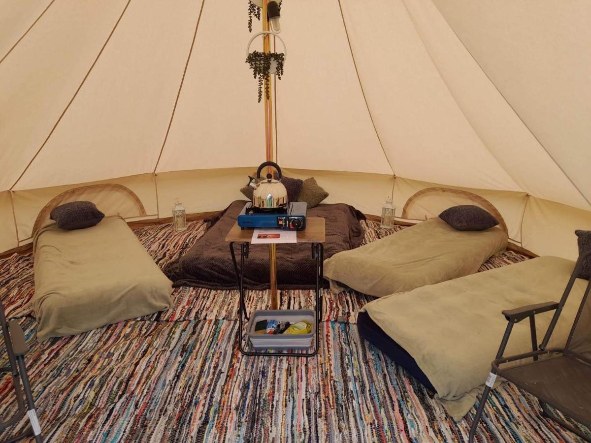 Hotel Syds Corner Bell Tent St Just Esterno foto