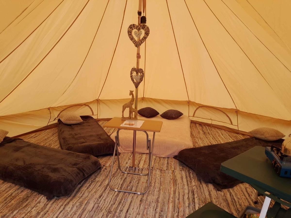 Hotel Syds Corner Bell Tent St Just Esterno foto